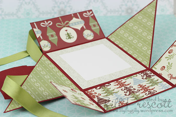 Six-fold-Christmas-card-fully-open